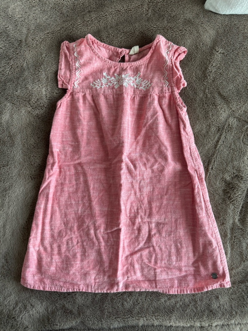 Roxy Pink babydoll dress with white embroidery, size 6 years
